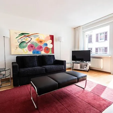 Executive 1bd Flat In The Center - Hoesch 2